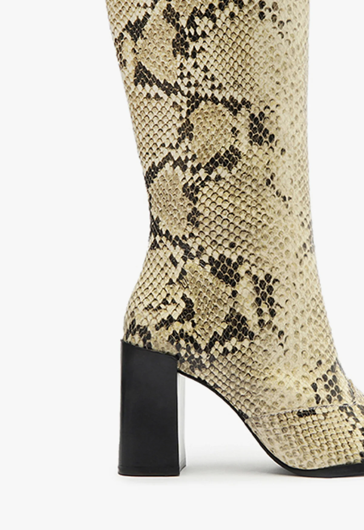 Raffaela Up Boot - Image 6